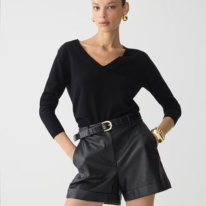 Cashmere shrunken V-neck sweater